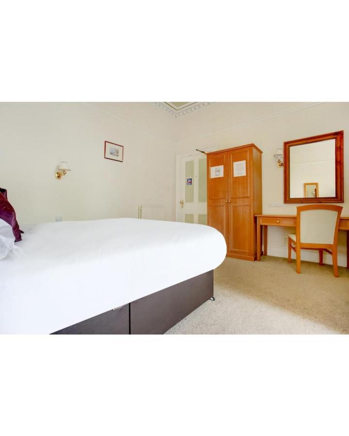 Kirkconnel Hall Hotel Ecclefechan Room photo